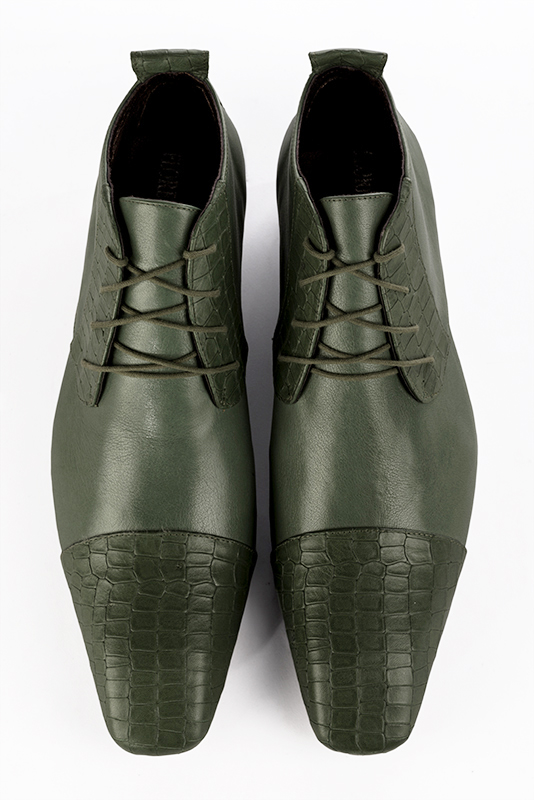 Forest green dress ankle boots for men. Square toe. Flat leather soles. Top view - Florence KOOIJMAN